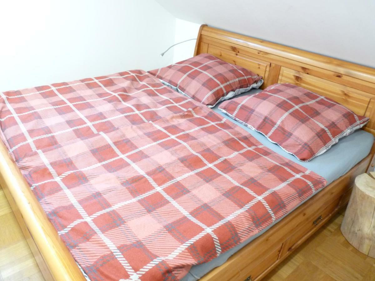 Ferienwohnung Der Familie Budzisch Σίνσχαϊμ Εξωτερικό φωτογραφία